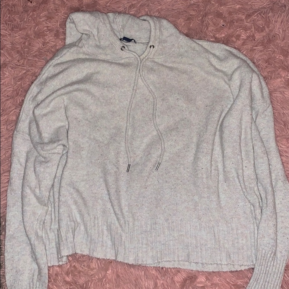 American Eagle-Long sleeve with hoodie